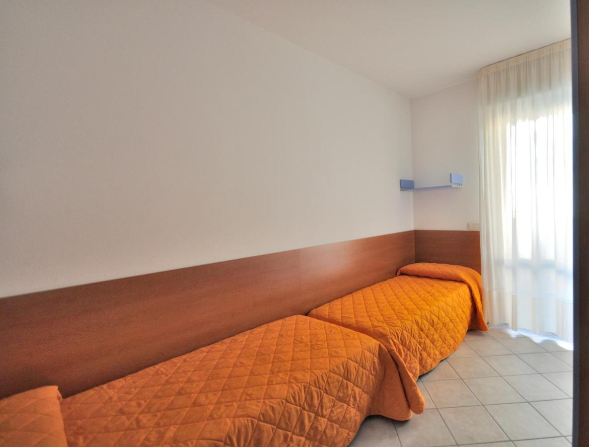 Residence Eurostar Бибионе Экстерьер фото