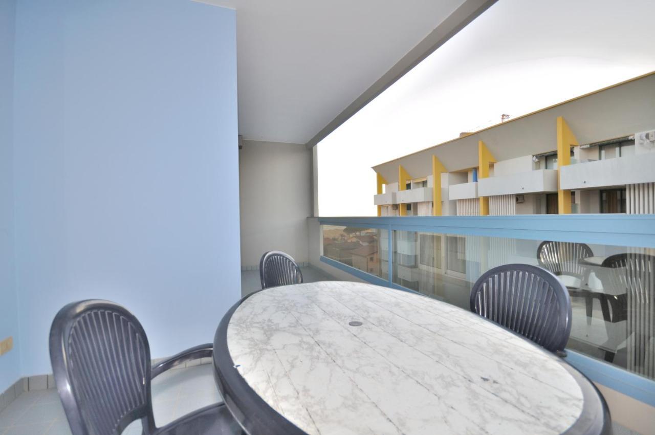 Residence Eurostar Бибионе Экстерьер фото