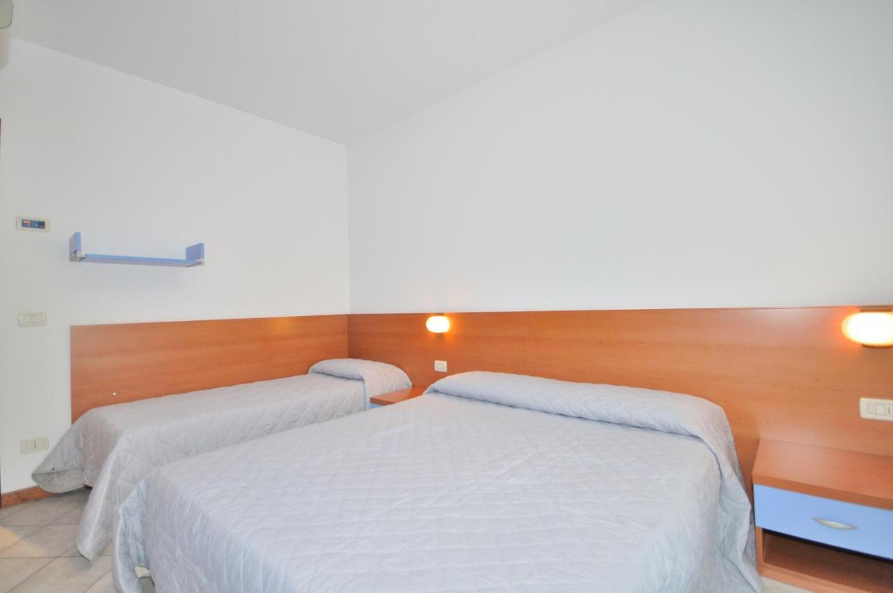 Residence Eurostar Бибионе Экстерьер фото
