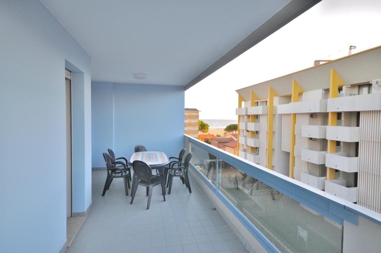 Residence Eurostar Бибионе Экстерьер фото
